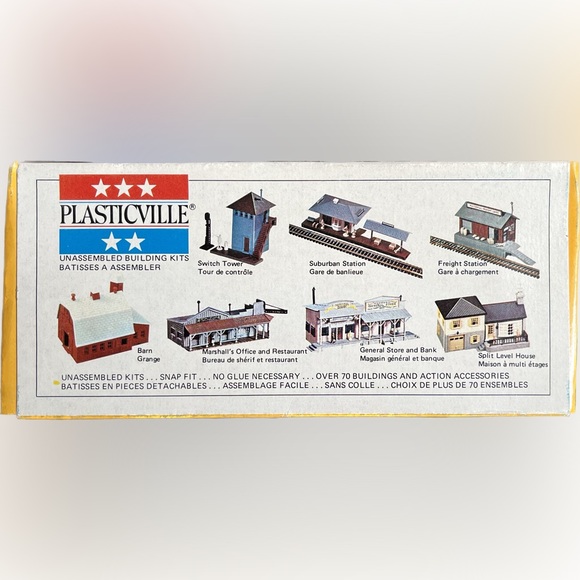 Bachmann “42’ 3-Dome Tank AMR. Cy.” Cyanamide Freight Tanker Car. - Picture 3 of 3